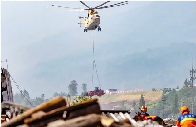 汶川地震空投收音机17万台，救灾部队人手一台！这东西有何妙用？